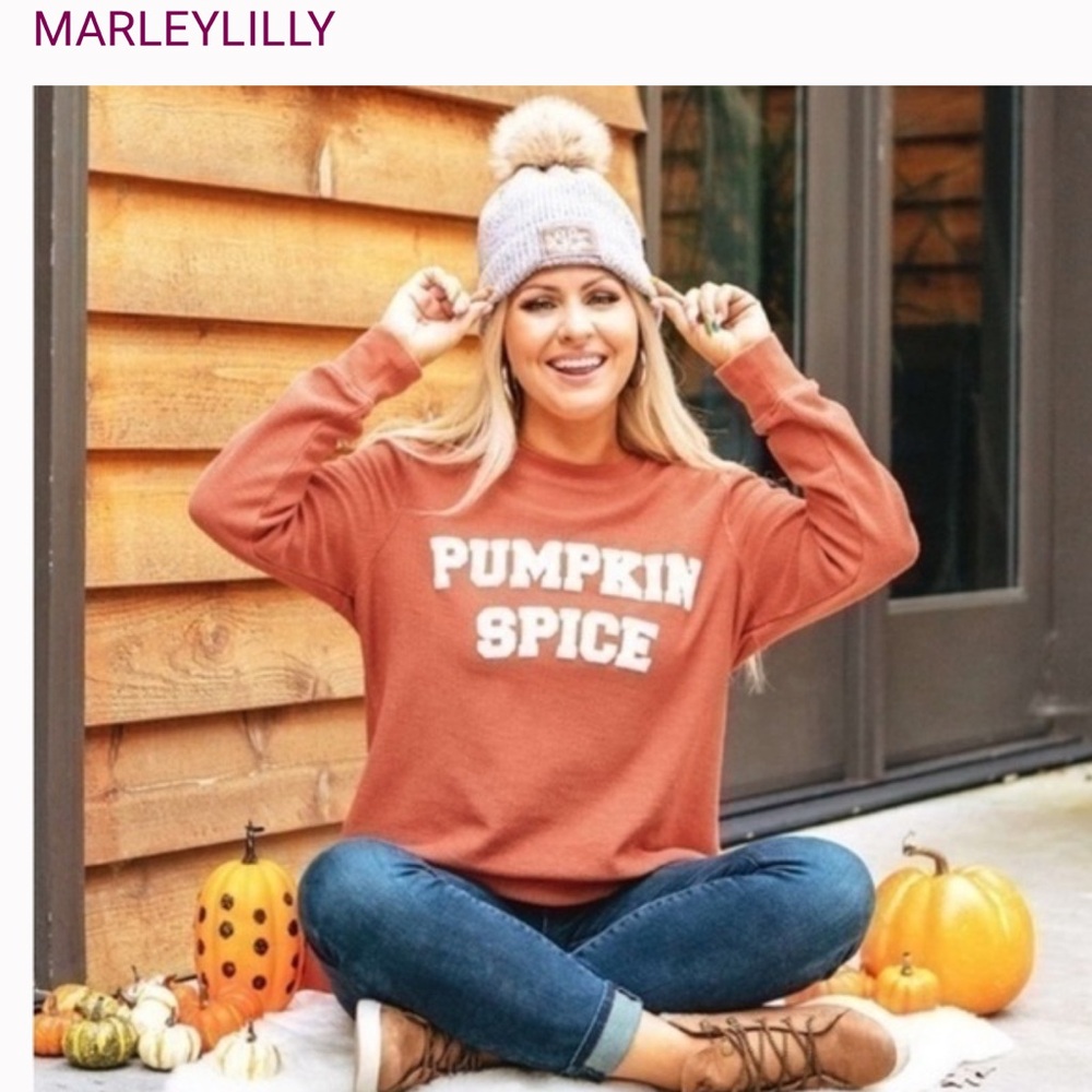⭐️Marleylilly “Pumpkin Spice” Cordoroy Sweatshirt⭐️